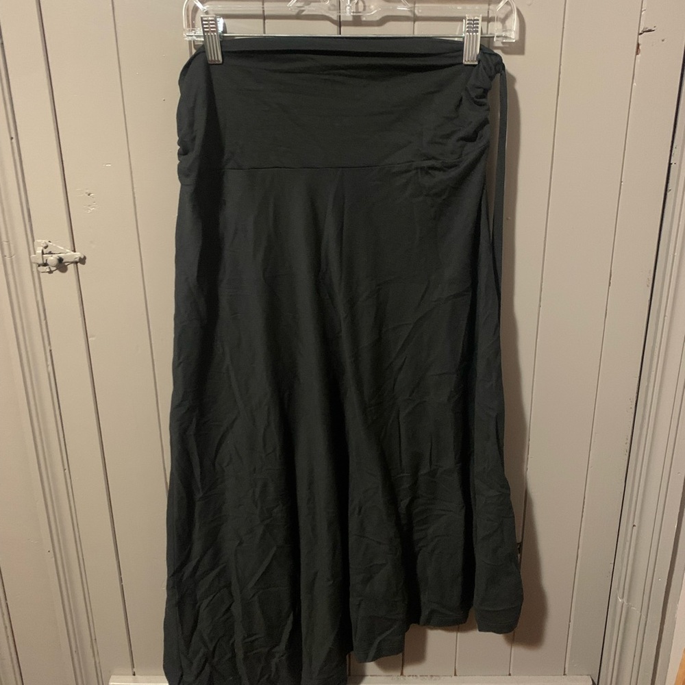 Asymmetrical black skirt tie waist to cinch